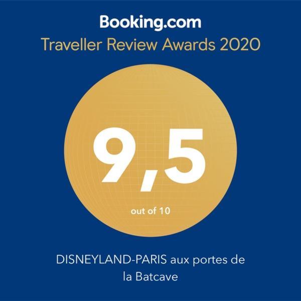 Disneyland-Paris Aux Portes De La Batcave 布西圣乔治 外观 照片